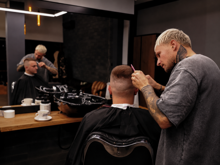 Haircut czy fade — co wybrać przed wizytą u barbera?